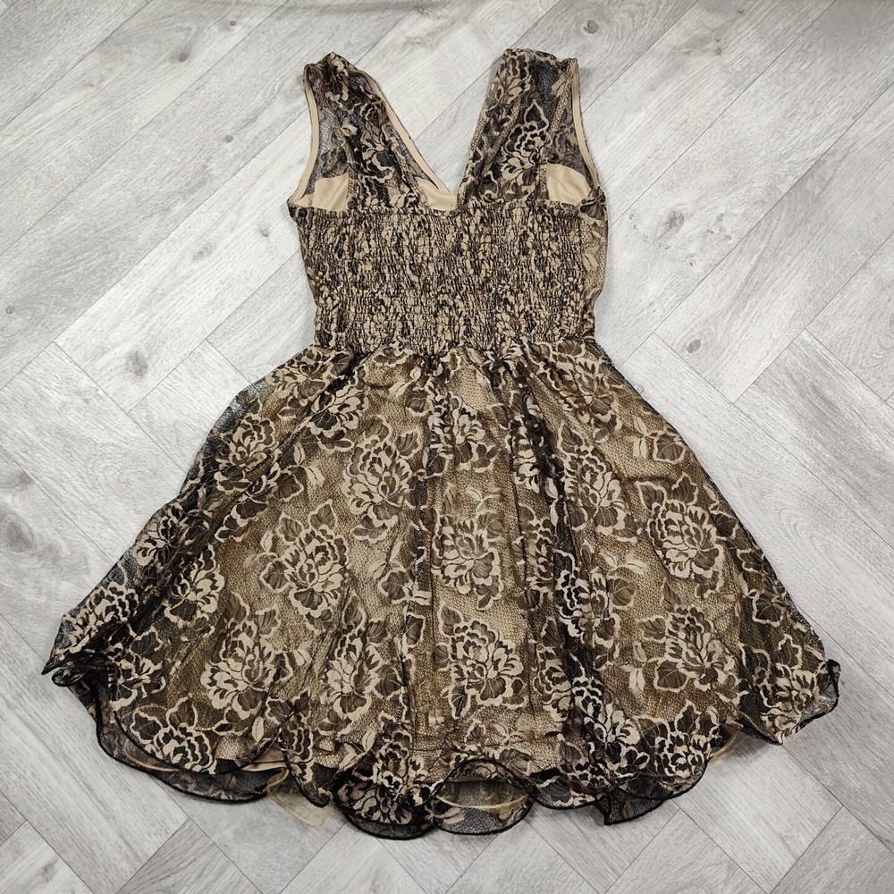Alloy Apparel Women's Size Medium Black And Gold Metallic Lace Dress - Picture 14 of 16